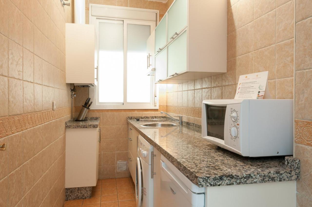Apartamentos Las Cruces Seville Exterior photo