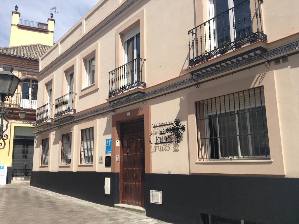 Apartamentos Las Cruces Seville Exterior photo